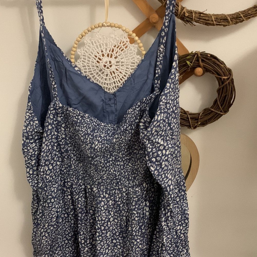Floral Button-Front Navy Blue Romper - Picture 6 of 8